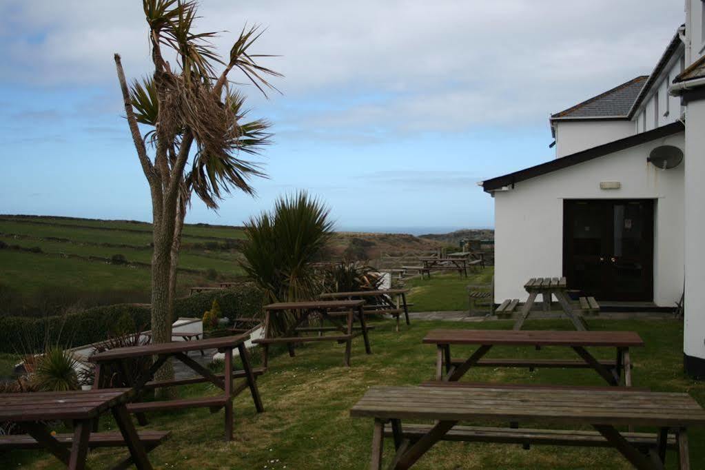 The Wootons Inn Tintagel Zewnętrze zdjęcie